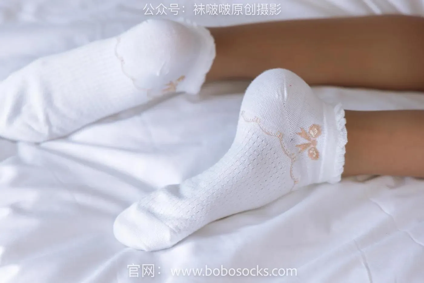 [BoBoSocks袜啵啵]NO.133 稚予-高跟长靴、白棉袜、咖啡丝 [140P]插图9